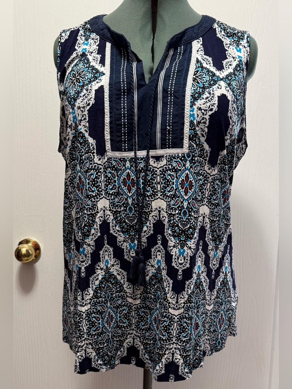 RBX West Hampton tank tunic navy medallion print tassel tie boho sleeveless top